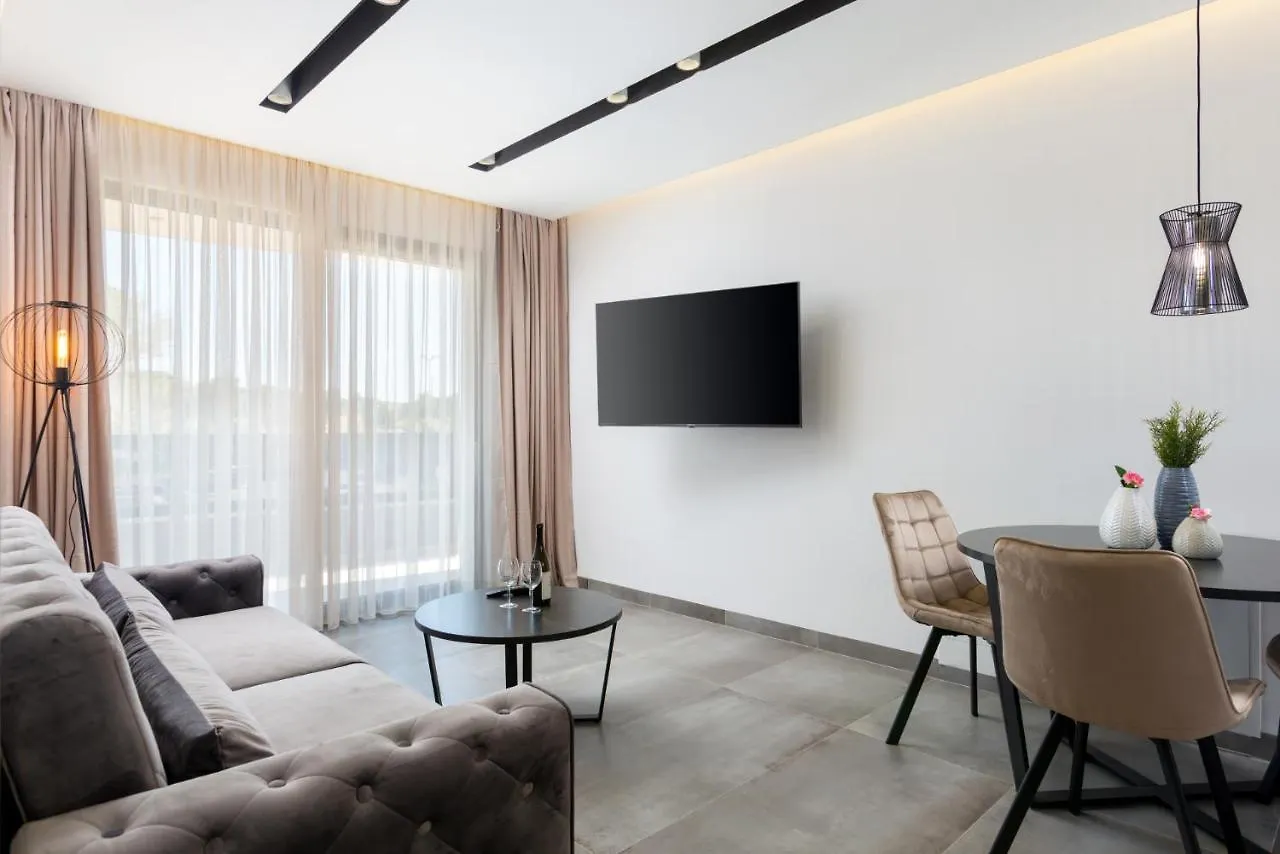 Apartment A'More Bijeca - 20M From The Beach - New & Modern - 2023 Medulin
